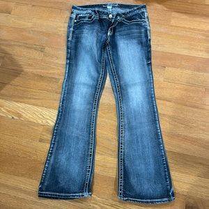 Maurices jeans